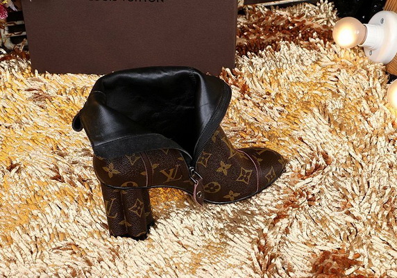 LV Casual shoes Women--067